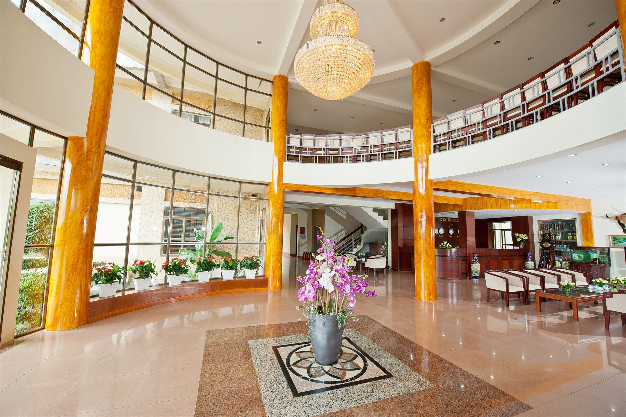 Muong Thanh Lai Chau Hotel Pan Linh Exteriör bild